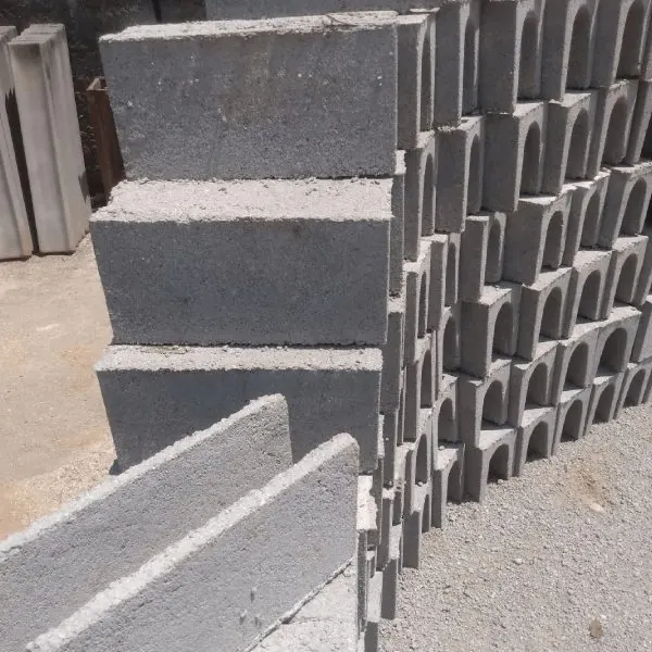 Canaleta de Concreto Bela Blocos em Caçapava — foto 2